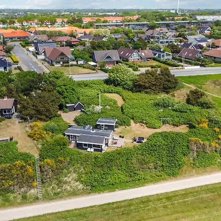 3 Bedroom Beautiful In V Esbjerg